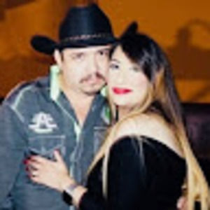 Meet your Posher, Mona g